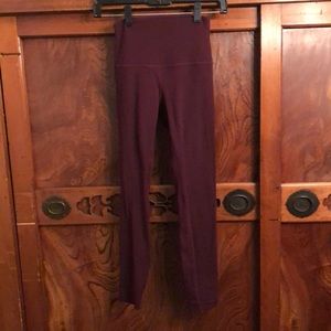 Lululemon plum align high rise pant  25” sz 2